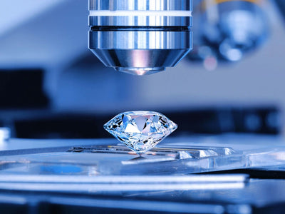 Lab grown Diamonds vs. Natural Ones: Which One Should You Choose?